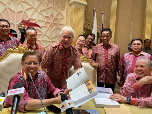 Parti PBB mahu politik nasional stabil – Abang Johari