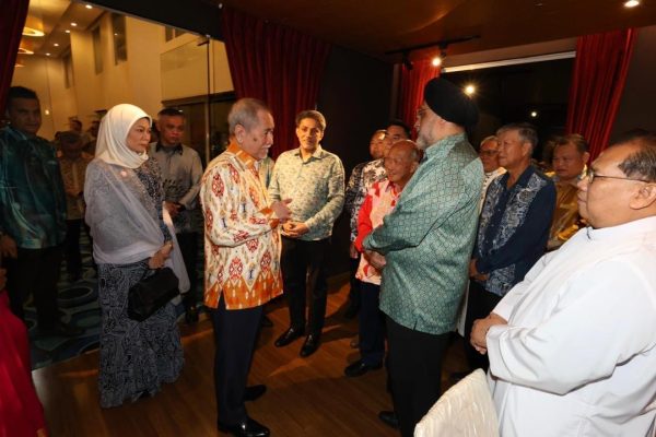 Tun Dr Wan Junaidi bertemu wakil ketua agama, UNIFOR