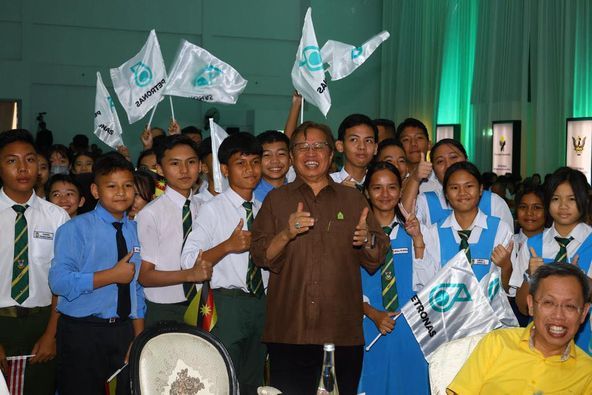 Sarawak peruntukan RM2.7 bilion mantapkan pendidikan