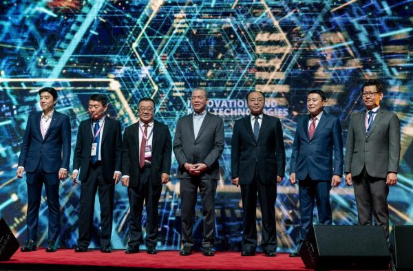 Pelabur China sumbang RM55.4 bilion dalam sektor negara – Fadillah