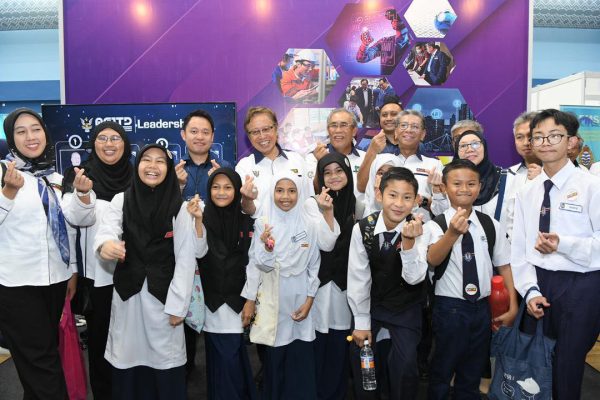 Sarawak bina TEGAS Digital Core Living Nomad Lounge