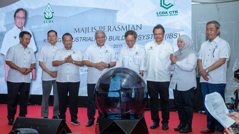 Sarawak bina lebih banyak rumah mampu milik berkualiti guna sistem IBS