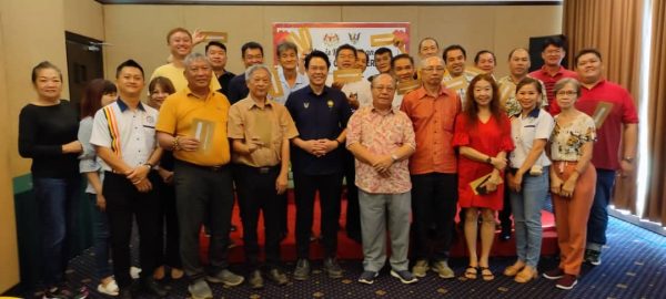 26 persatuan, pertubuhan Cina Lawas terima geran kerajaan