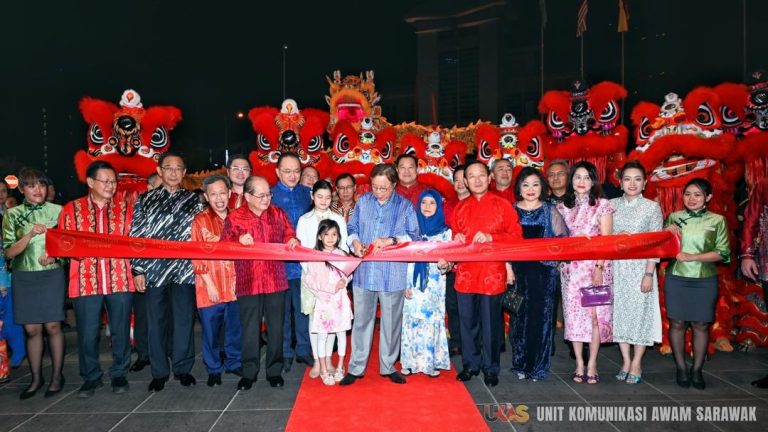 Sarawak berusaha miliki syarikat penerbangan sendiri