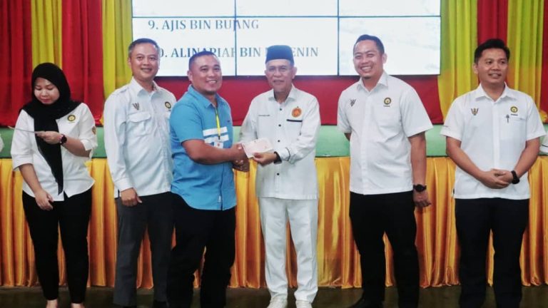 Pemilik tanah terlibat projek bina jalan terima pampasan