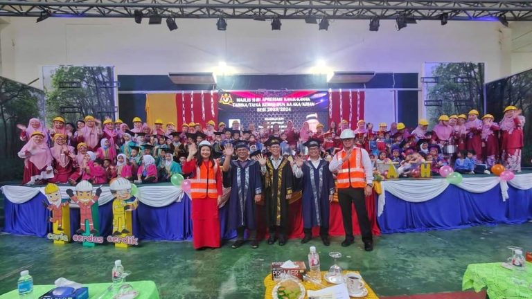 Jangan serah didikan anak pada sekolah sahaja