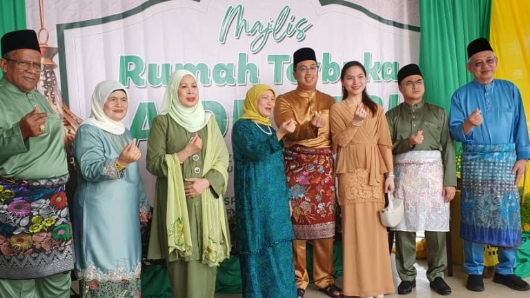 Rumah terbuka Aidilfitri ADUN, Ahli Parlimen di Lundu