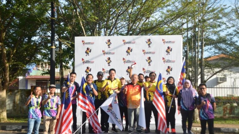 100 pekayuh sertai acara Fun Ride sempena Larian Baton SUKMA XXI Sarawak