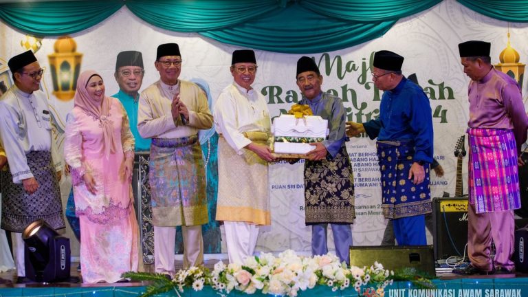 Kenaikan gaji baharu penjawat awam Sarawak diumum selepas kajian selesai