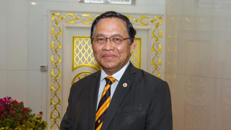 Sungai Gaat projek rintis empangan melatar