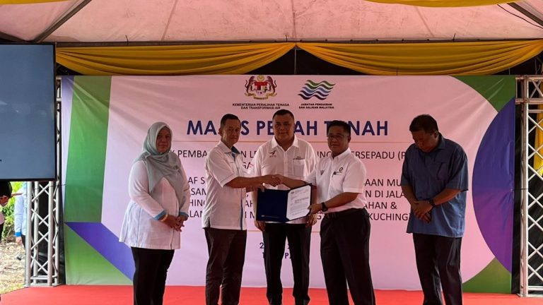 Projek PLSB Sungai Sarawak (Pakej 1) tangani masalah banjir