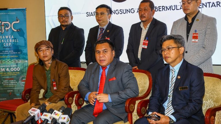 Piala Pickleball Gawea DUN Serembu tawar hadiah lumayan