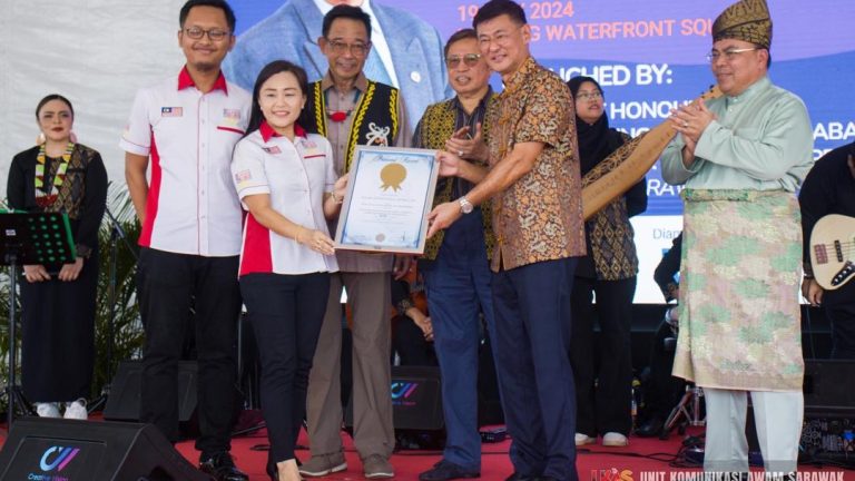 Sarawak tempa satu lagi Malaysia Book of Records