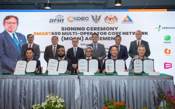 Liputan internet kini lebih meluas melalui projek SMART
