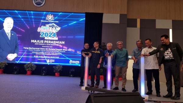 Anak Sarawak rebut peluang lanjutkan pengajian ke peringkat tertinggi