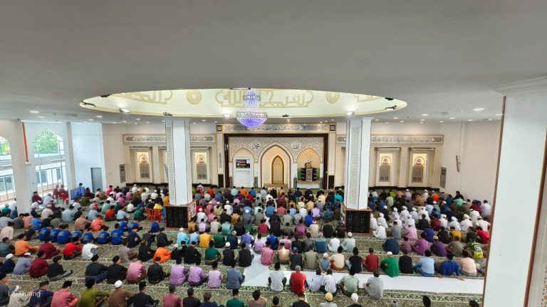 Masjid Al-Muttaqin kini berwajah baharu