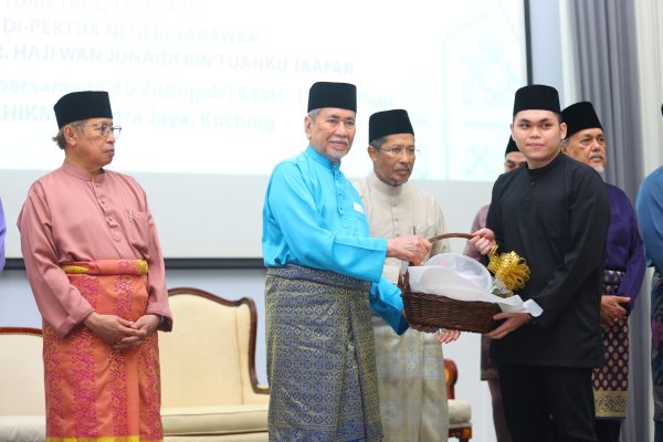 Sarawak akan umum cara bantu kawal harga daging sapi