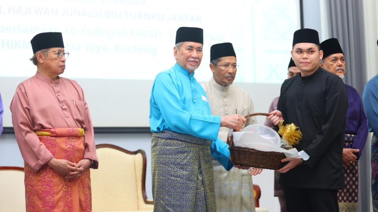Sarawak akan umum cara bantu kawal harga daging sapi