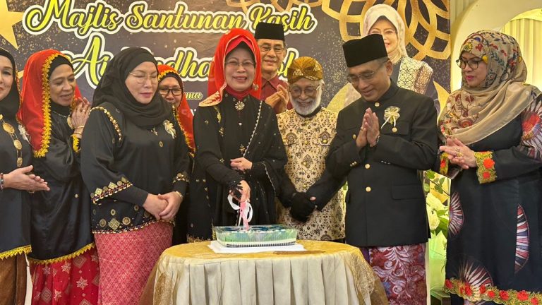 Rumbia antara sumber ekonomi Sarawak