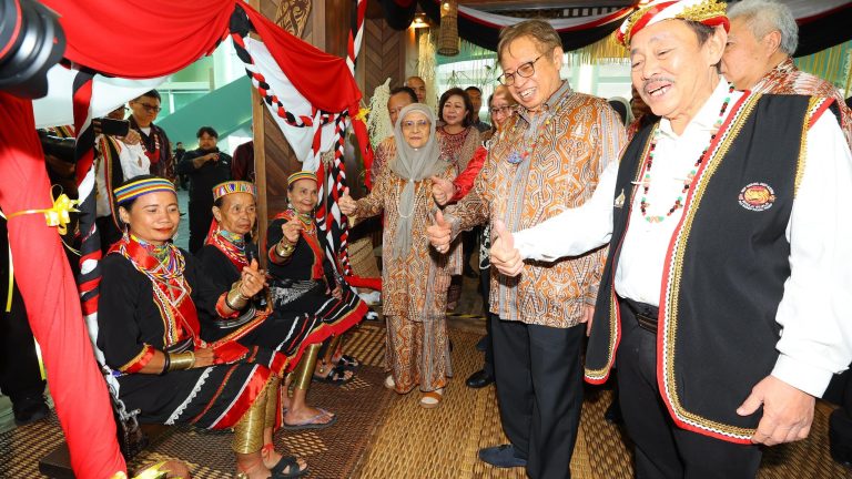 Sarawak cadang guna teknologi solar bangunkan industri makanan