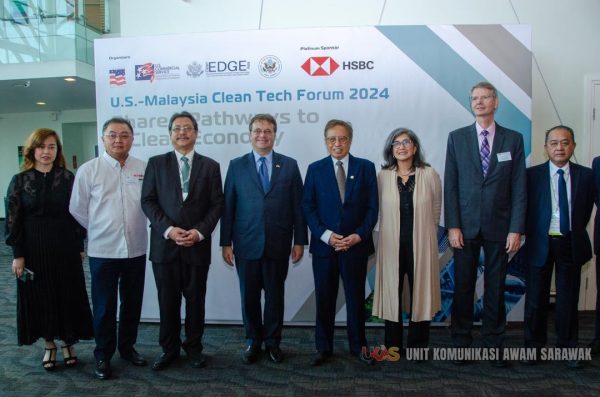 Sarawak bakal berkolaborasi dengan syarikat luar, kaji sumber tenaga diperbaharui