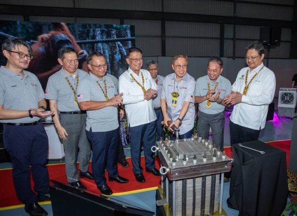 Sarawak tidak ambil hak PETRONAS