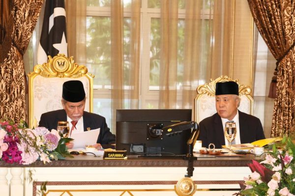 Yang di-Pertua Negeri Sarawak hadiri Mesyuarat Majlis Raja-Raja Ke-266