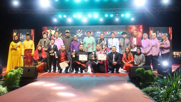 Pertandingan akhir karaoke Melanau Idol meriahkan Kaul Mukah