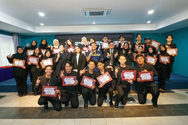 25 pelajar cemerlang UiTM Cawangan Sarawak jadi duta