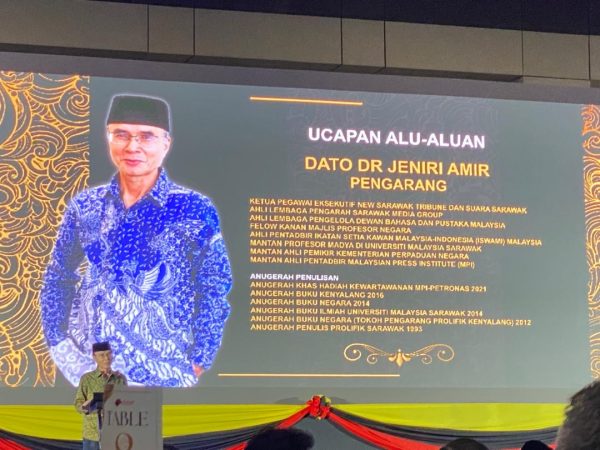 Dedahkan generasi sekarang dengan sejarah, perjuangan pemimpin Sarawak