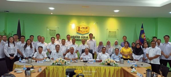 13 projek Kerajaan Sarawak berjalan lancar