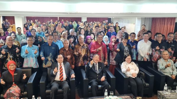 Penguasaan bahasa Inggeris jadikan pelajar lebih berdaya saing