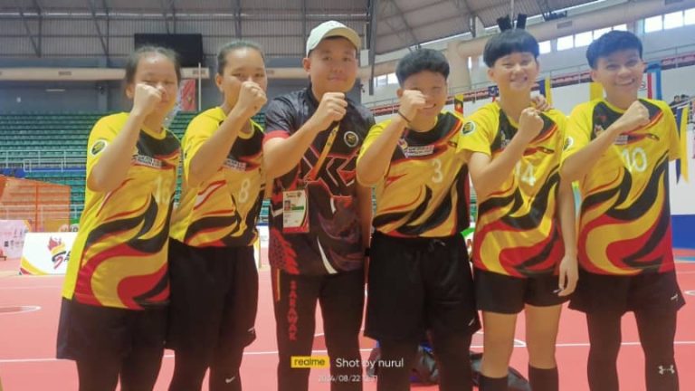 Sarawak ke separuh akhir acara regu sepak takraw wanita