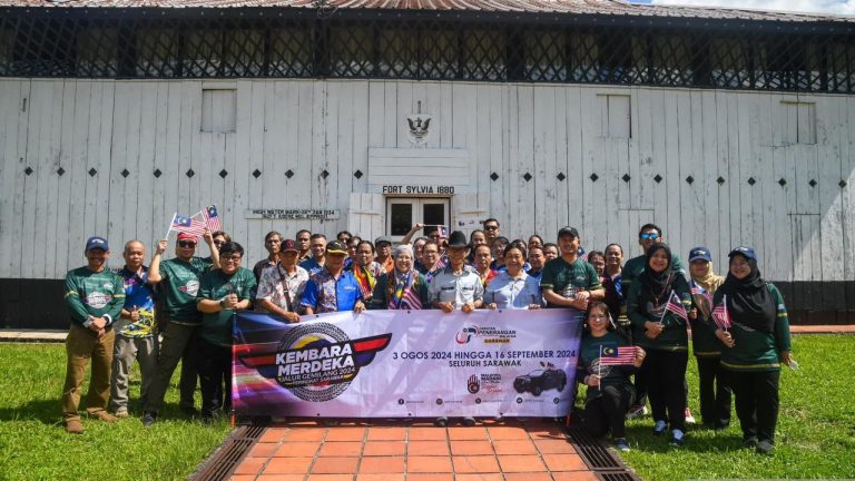 Konvoi KMJG Peringkat Kapit lawat Kubu Sylvia