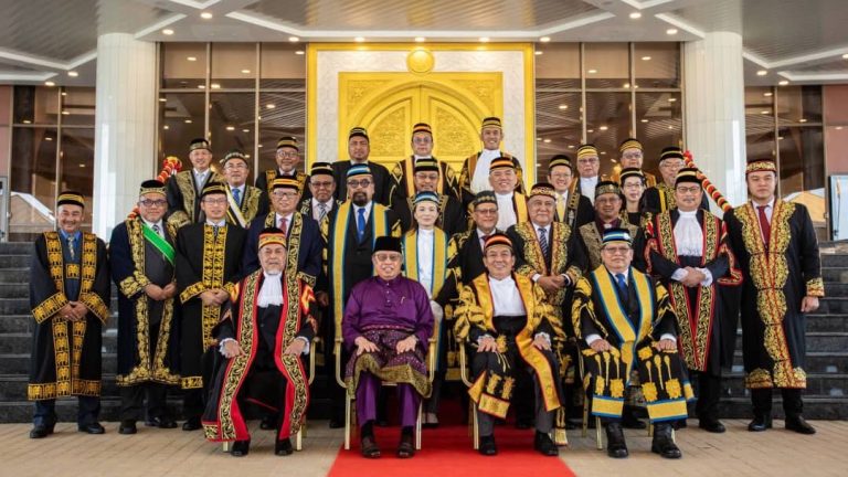 Sarawak tidak berniat mencabar perlembagaan persekutuan