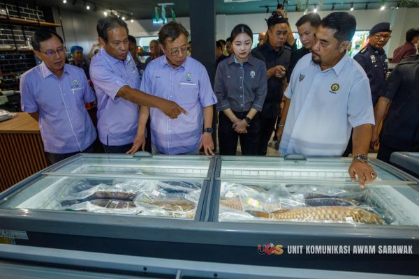 Guna kargo udara pasarkan hasil tani