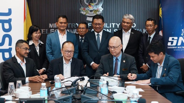 SMA, Plum Consulting London LLP meterai MoU, perkukuh pengurusan spektrum