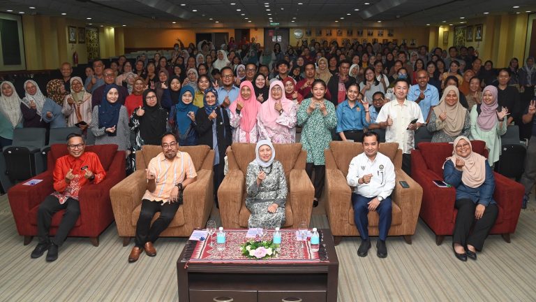 Kem KASIH Keluarga di Pantai Pugu mulai 16 hingga 17 November