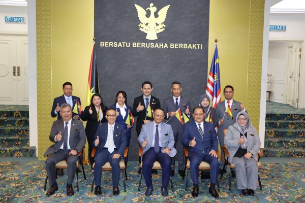 Perkhidmatan Awam Sarawak hantar delegasi ke Sri Lanka, Jepun