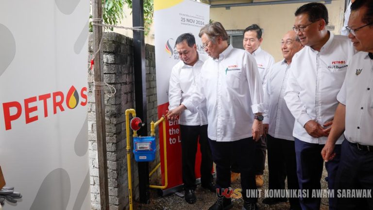 Projek CCGT akan dibangun di Kuching, Bintulu