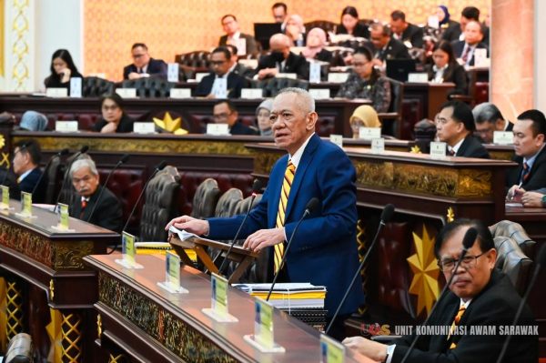 Tuntutan Kerajaan Sarawak terhadap sumber minyak, gas berasas