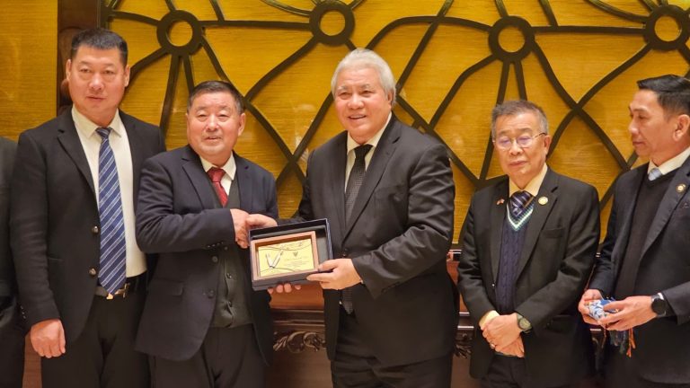 Sarawak sambut baik cadangan bina loji petrokimia