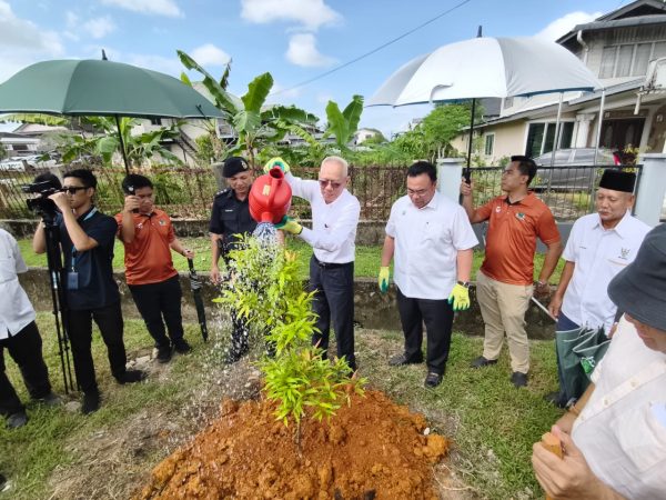 Projek Bandar Selamat diperluas di Satok, tingkatkan keselamatan komuniti