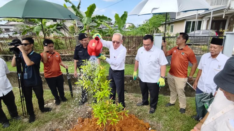 Projek Bandar Selamat diperluas di Satok, tingkatkan keselamatan komuniti