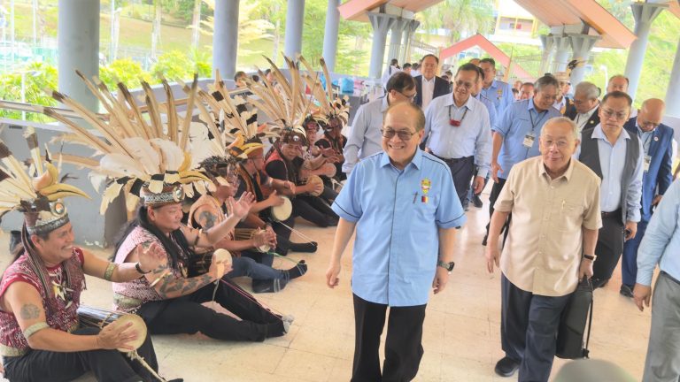 Perkukuh semangat Segulai Sejalai
