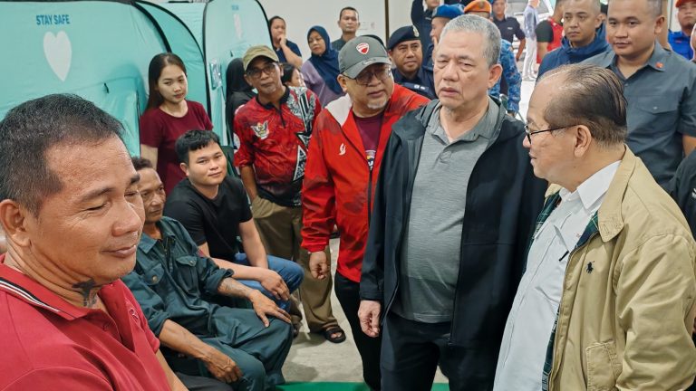 Sarawak turut hulur bantuan RM1,000 kepada KIR berdaftar di PPS