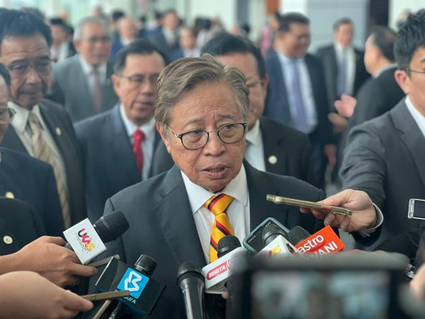 MASwings sah milik Sarawak, perjanjian tukar milik dimeterai tidak lama lagi