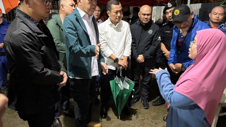 Tanah runtuh: Kerajaan Sarawak hulur bantuan, ambil langkah berjaga-jaga