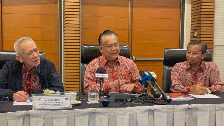 Mesyuarat MT Parti PBB sahkan semua jawatan tertinggi dikekal