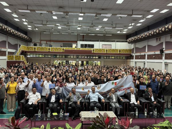 Pelajar IPT, universiti diberi taklimat inisiatif pendidikan Kerajaan Sarawak